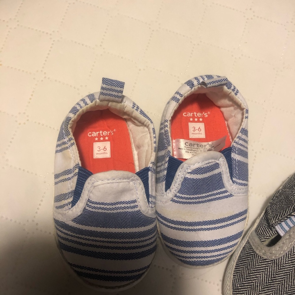 GUC Carter’s 3-6 mo crib shoe set - Picture 2 of 5